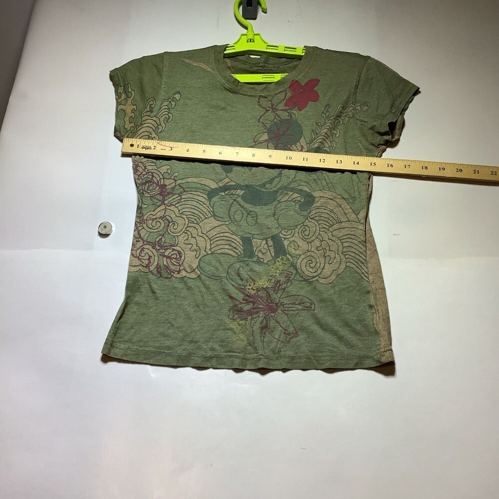 Walt Disney Classic Collection Mickey Mouse Shirt Girl's  Size M Green